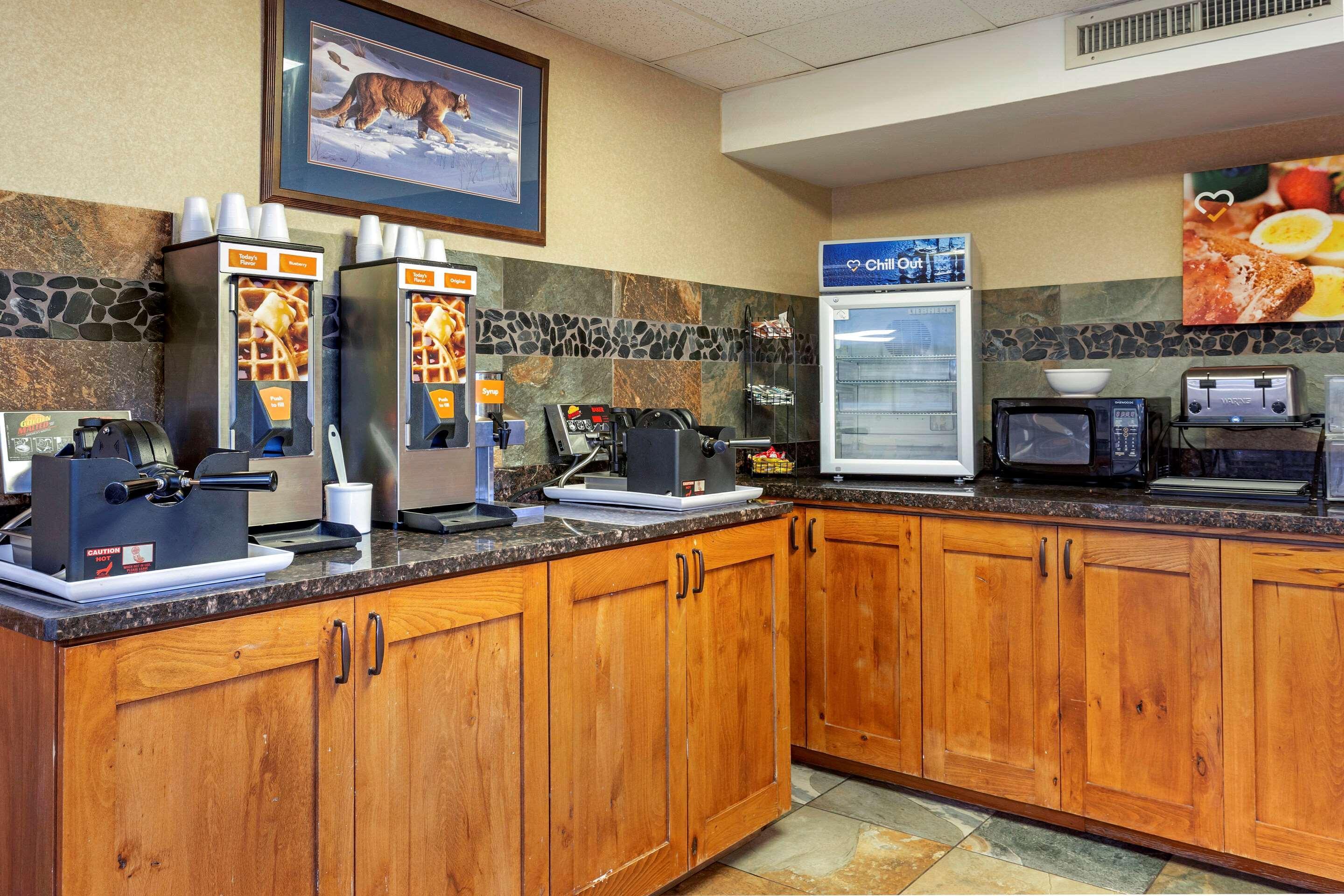 Comfort Inn At Thousand Hills Μπράνσον Εξωτερικό φωτογραφία