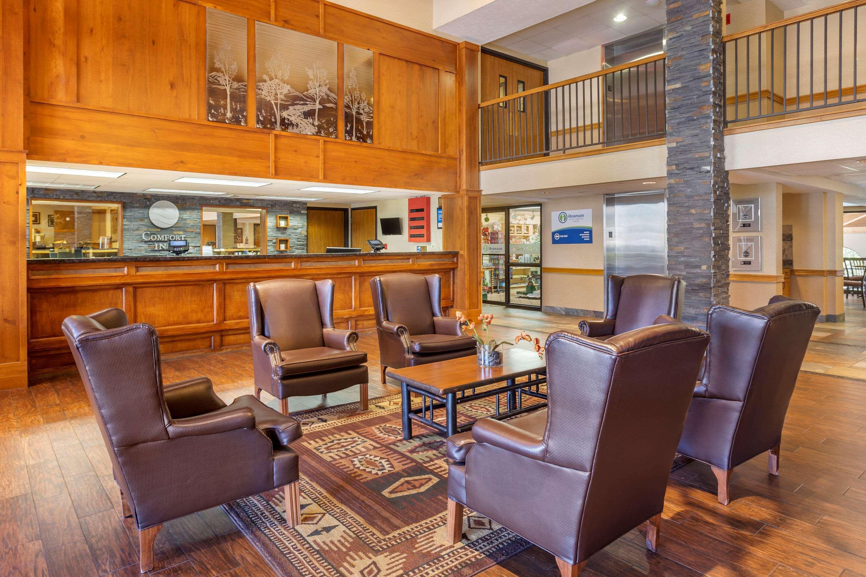 Comfort Inn At Thousand Hills Μπράνσον Εξωτερικό φωτογραφία